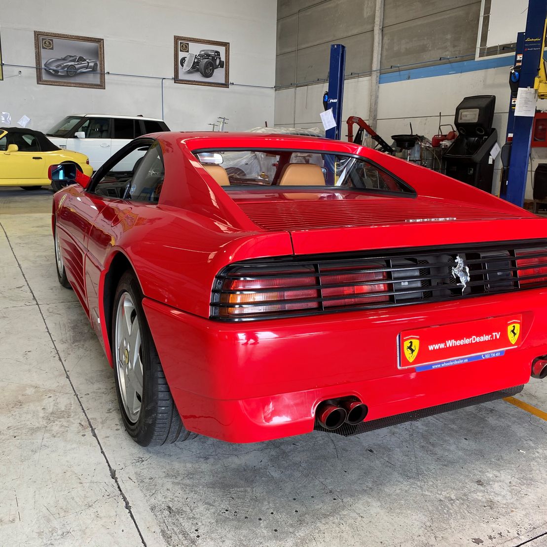 ferrari en taller